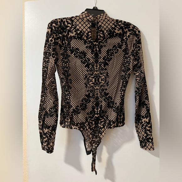 Windsor Tops - Long sleeve bodysuit